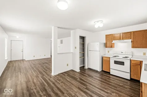 6647 Everbloom Lane Indianapolis IN 46217