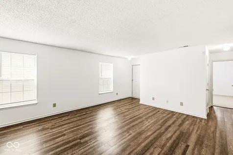 6647 Everbloom Lane Indianapolis IN 46217