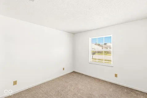 6647 Everbloom Lane Indianapolis IN 46217