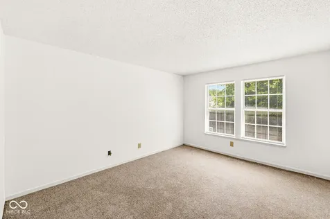 6647 Everbloom Lane Indianapolis IN 46217