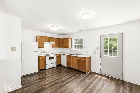 6647 Everbloom Lane Indianapolis IN 46217