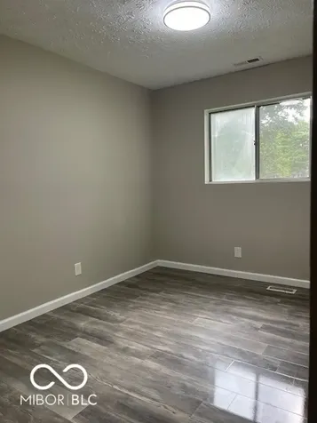 340 W Edgewood Avenue Indianapolis IN 46217