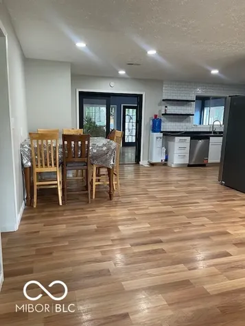 340 W Edgewood Avenue Indianapolis IN 46217