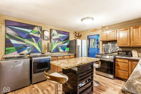885 E 83rd Street Indianapolis IN 46240