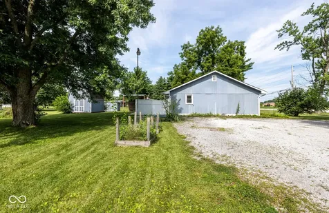 5503 W 300 N Greenfield IN 46140