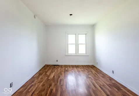 5503 W 300 N Greenfield IN 46140
