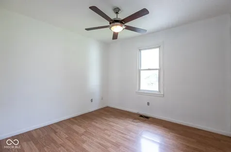 5503 W 300 N Greenfield IN 46140