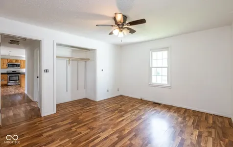 5503 W 300 N Greenfield IN 46140