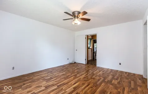 5503 W 300 N Greenfield IN 46140