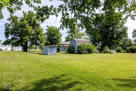 5503 W 300 N Greenfield IN 46140