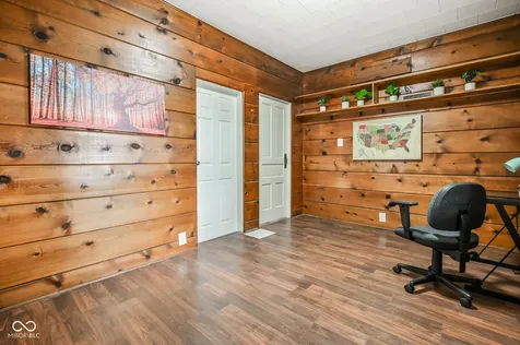 1525 Leonard Street Indianapolis IN 46203
