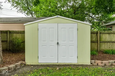 1525 Leonard Street Indianapolis IN 46203