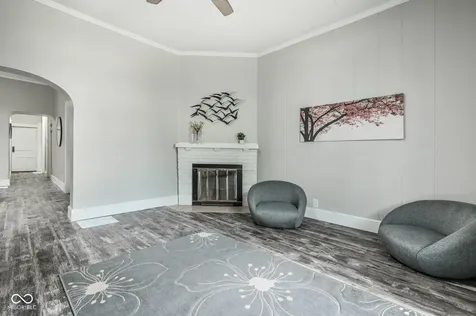 1525 Leonard Street Indianapolis IN 46203