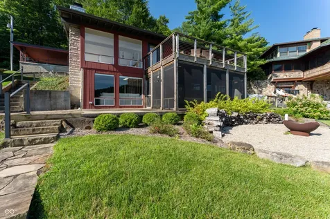 5461 S Poplar Drive Columbus IN 47201