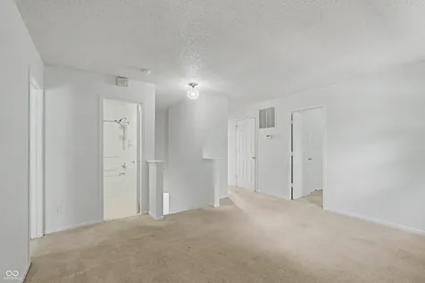 10179 Holly Berry Circle Fishers IN 46038