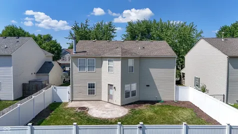 10179 Holly Berry Circle Fishers IN 46038