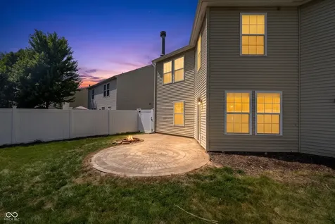 10179 Holly Berry Circle Fishers IN 46038
