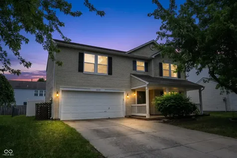 10179 Holly Berry Circle Fishers IN 46038