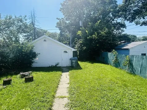 924 N Denny Street Indianapolis IN 46201