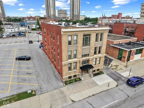 627 N Pennsylvania Street Indianapolis IN 46204