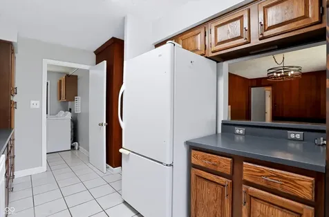 560 Golf Lane Indianapolis IN 46260