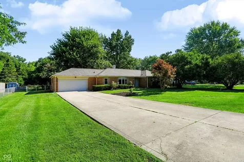 560 Golf Lane Indianapolis IN 46260