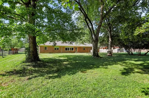 560 Golf Lane Indianapolis IN 46260