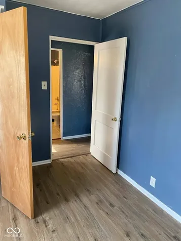2422 N Goodlet Avenue Indianapolis IN 46222