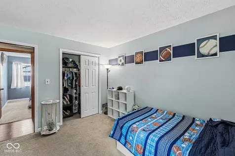 6617 S Lawndale Avenue Indianapolis IN 46221