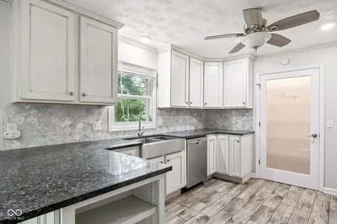 310 S Serenity Way Greenwood IN 46142