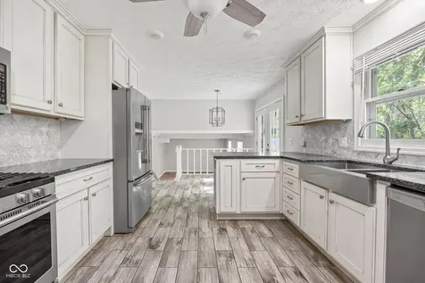 310 S Serenity Way Greenwood IN 46142
