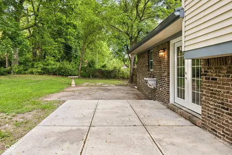 310 S Serenity Way Greenwood IN 46142