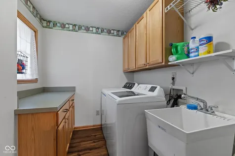 7723 Donnehan Court Indianapolis IN 46217