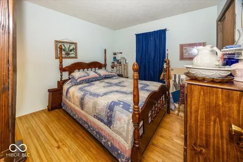 11151 Monroe Court Indianapolis IN 46229