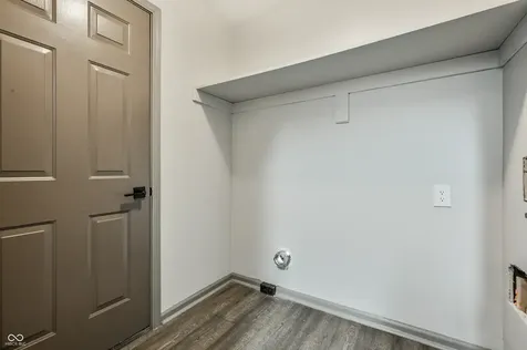 6841 Colony Pointe South Drive Indianapolis IN 46250