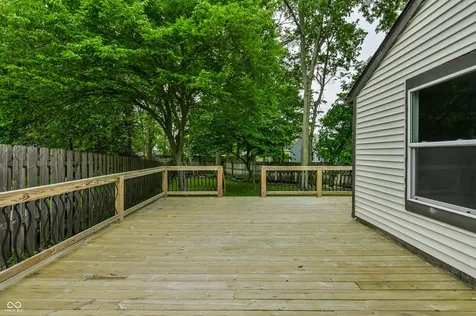 6841 Colony Pointe South Drive Indianapolis IN 46250