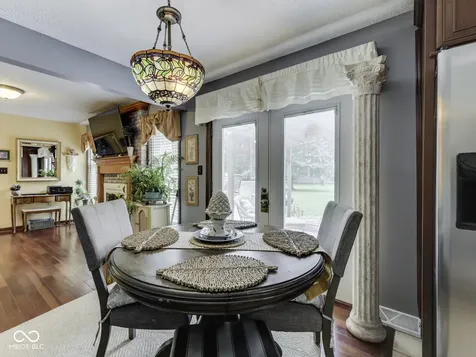 8255 Lynn Drive Indianapolis IN 46237