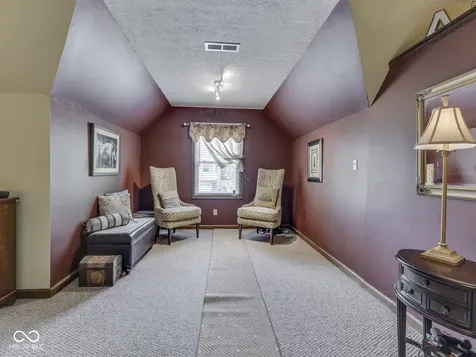 8255 Lynn Drive Indianapolis IN 46237