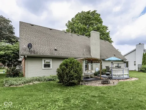 8255 Lynn Drive Indianapolis IN 46237