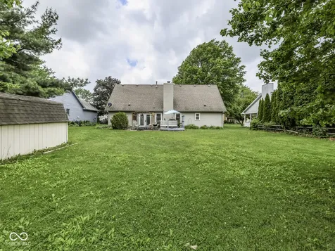 8255 Lynn Drive Indianapolis IN 46237