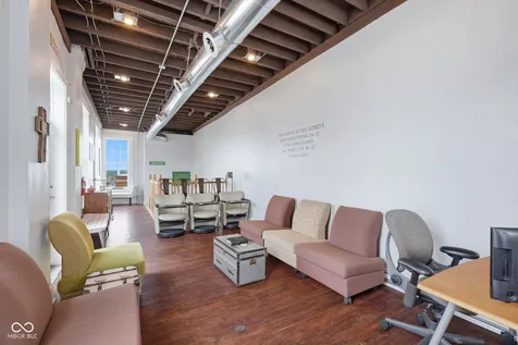 25 W Franklin Street Greencastle IN 46135