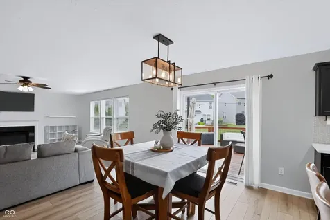 6196 Eagle Lake Drive Zionsville IN 46077