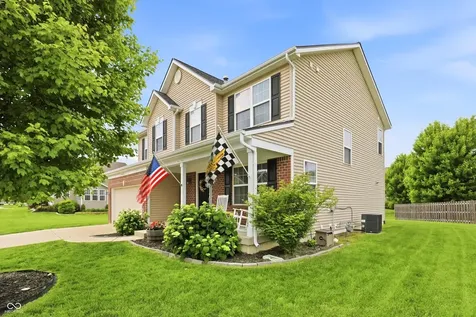 6196 Eagle Lake Drive Zionsville IN 46077