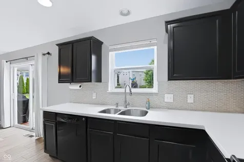 6196 Eagle Lake Drive Zionsville IN 46077