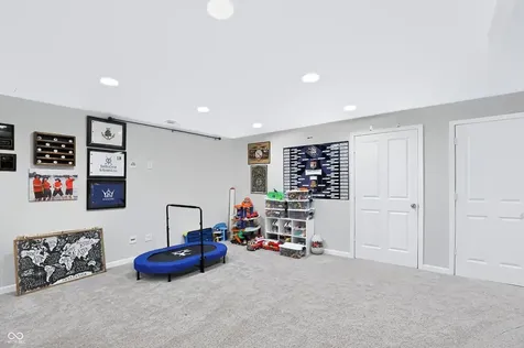 6196 Eagle Lake Drive Zionsville IN 46077