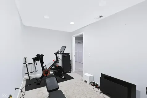 6196 Eagle Lake Drive Zionsville IN 46077