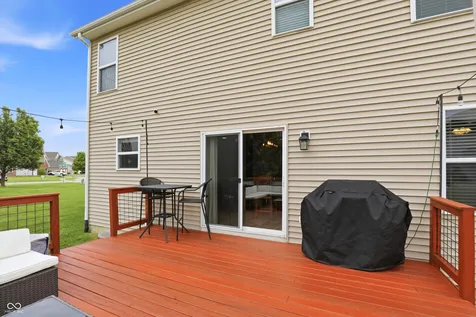 6196 Eagle Lake Drive Zionsville IN 46077