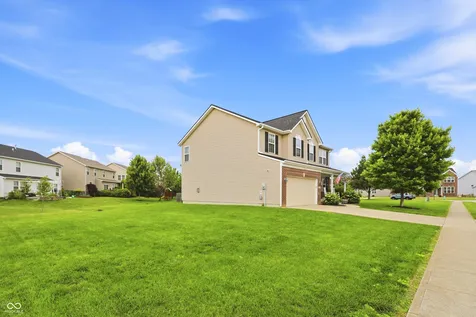 6196 Eagle Lake Drive Zionsville IN 46077