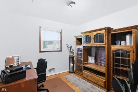 2255 Hanover Drive Indianapolis IN 46227