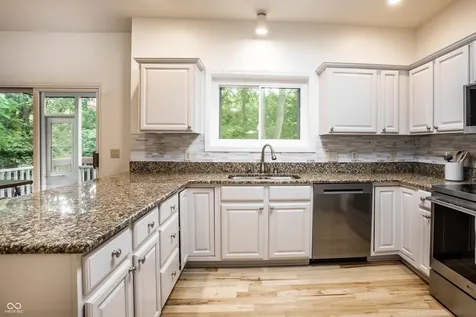 9160 Stratton Court Fishers IN 46037